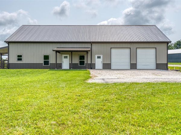 384 Peterson Avenue , Auburn, KY 42206