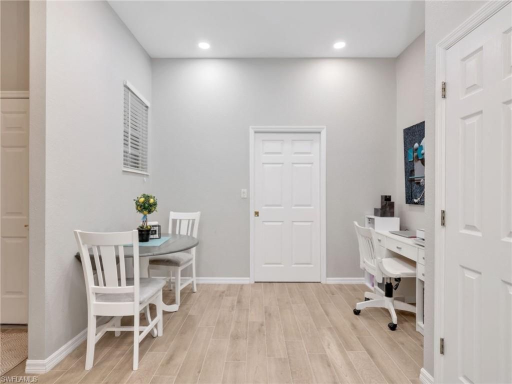3625 Periwinkle Way, Unit 1-34, Naples, FL 34114 Photo