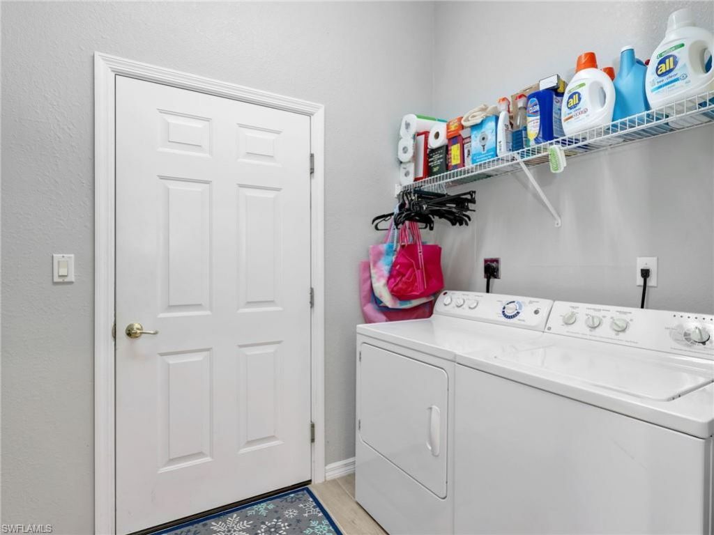 3625 Periwinkle Way, Unit 1-34, Naples, FL 34114 Photo