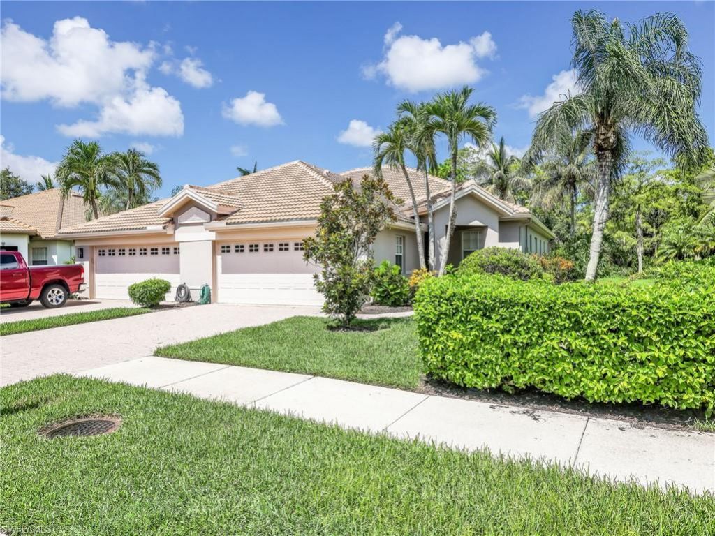 3625 Periwinkle Way, Unit 1-34, Naples, FL 34114 Photo
