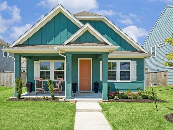 304 Stroll WAY, Taylor, TX 76574