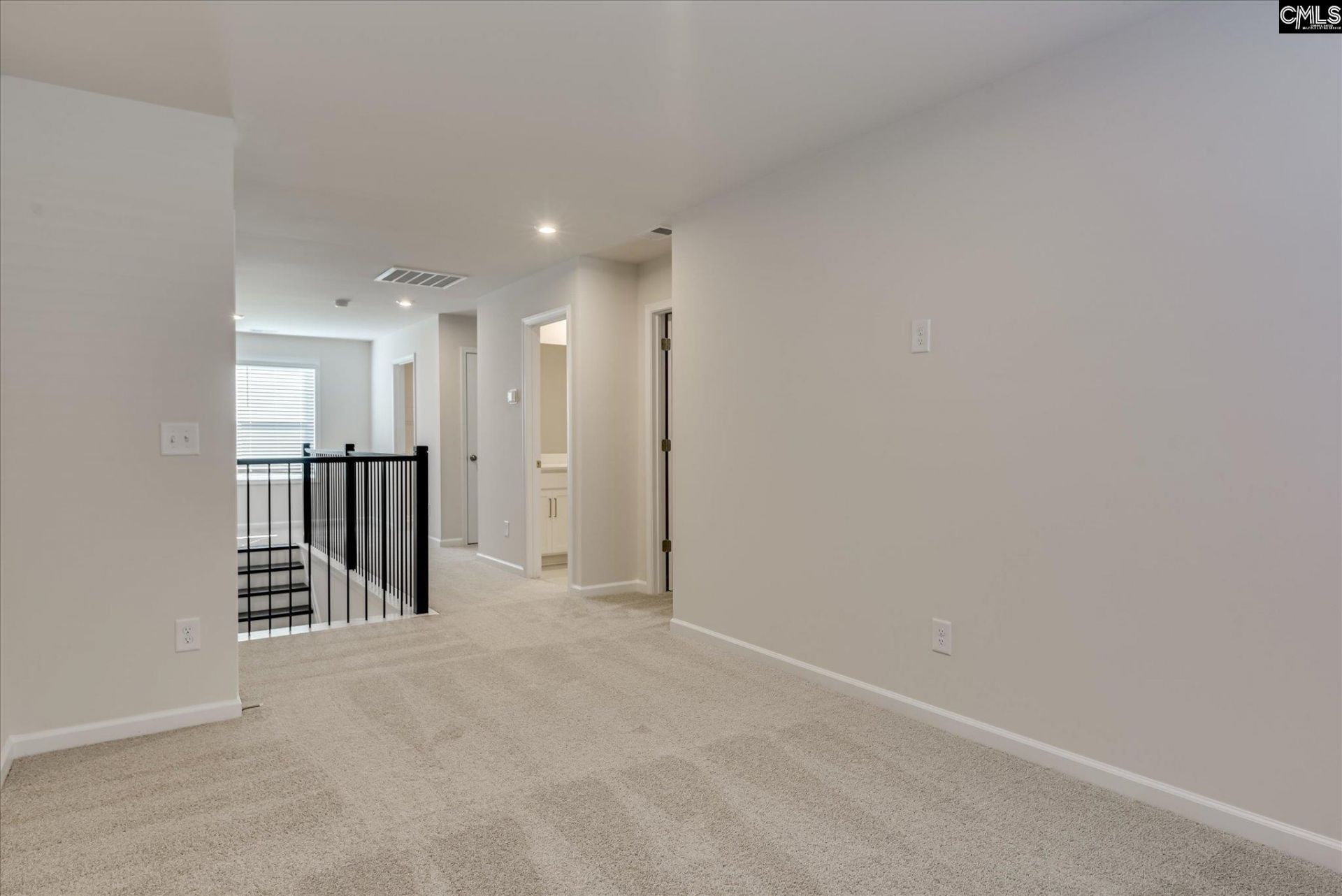 619 Griffon Drive  Photo 20