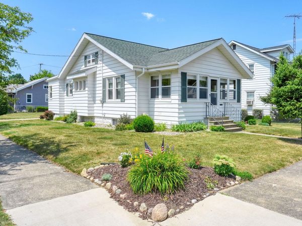 600 N Pleasant Street, Jackson, MI 49202