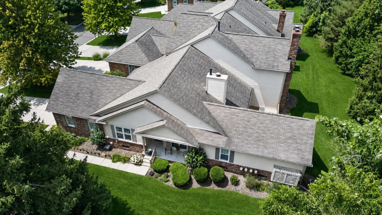39628 Village Run Drive, Northville, MI 48168 Main Photo