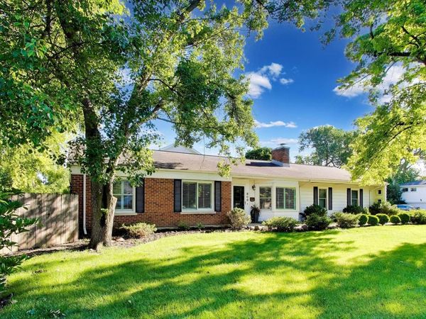 800 Hunter Road , Glenview, IL 60025
