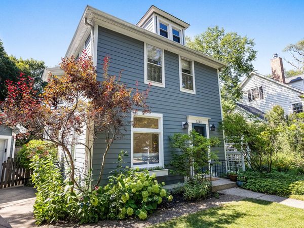 2500 Pioneer Road , Evanston, IL 60201