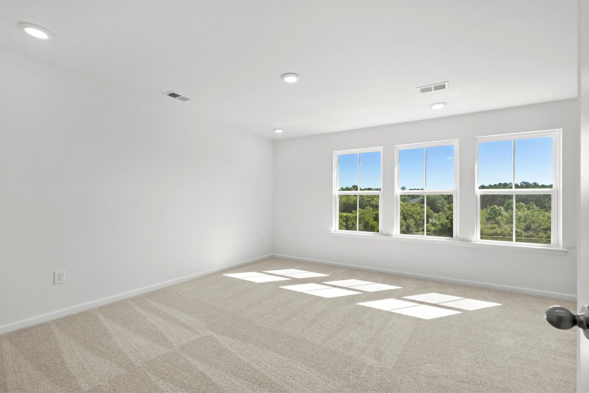 698 Bolder Way Photo 22