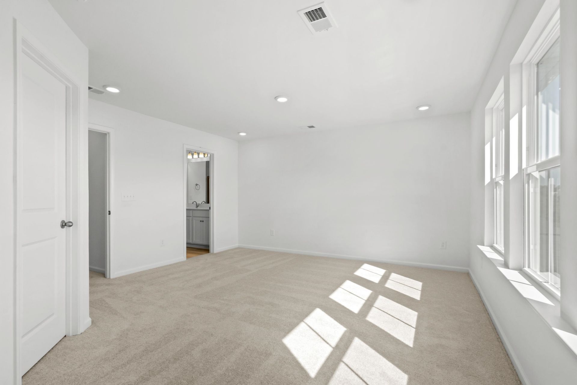 698 Bolder Way Photo 23