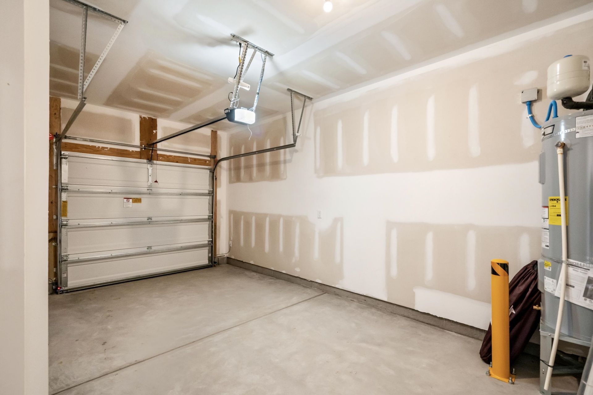 698 Bolder Way Photo 37
