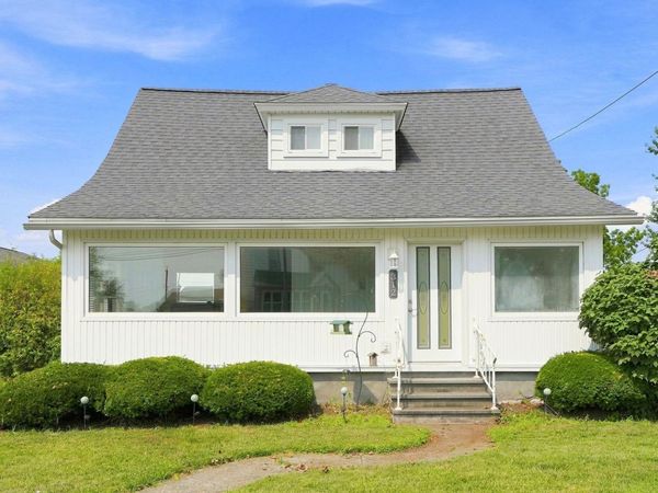 312 S Jefferson Street, Ossian, IN 46777