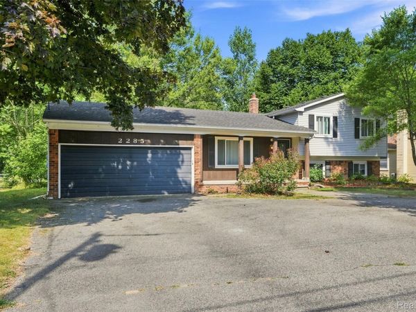 2285 Snellbrook Road, Auburn Hills, Mi 48326