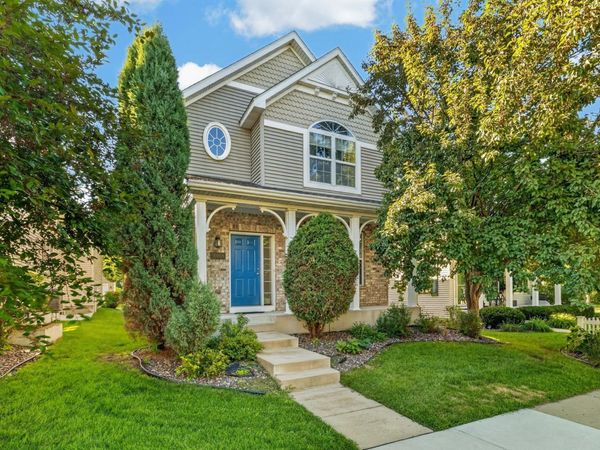 10008 Iris Lane, Eden Prairie, MN 55347