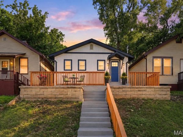 7208 Page Avenue, Pagedale, MO 63133