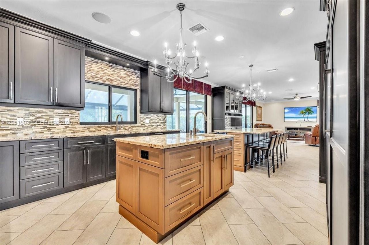 12898 Kedleston Circle , Fort Myers, FL 33912 Photo