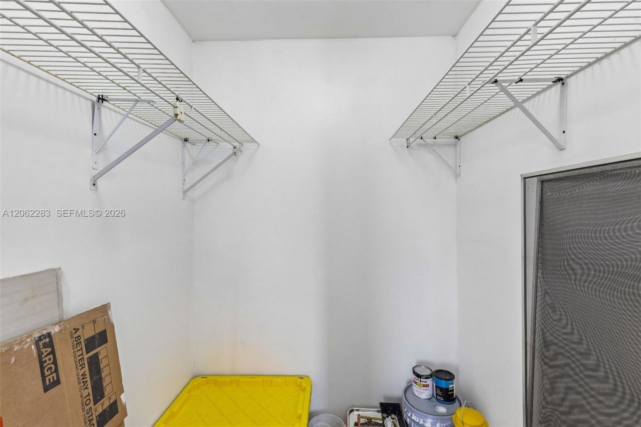 1900 W 68th St , Unit B203, Hialeah, FL 33014 Photo