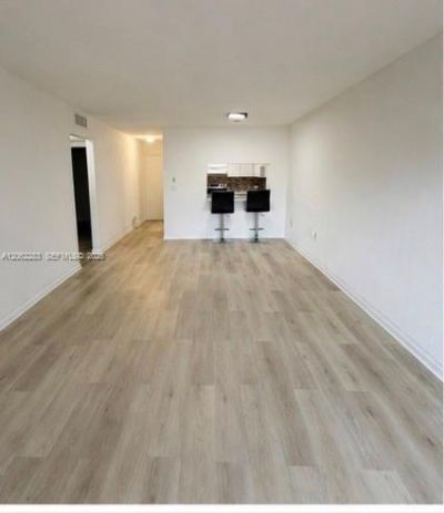 1900 W 68th St , Unit B203, Hialeah, FL 33014 Photo