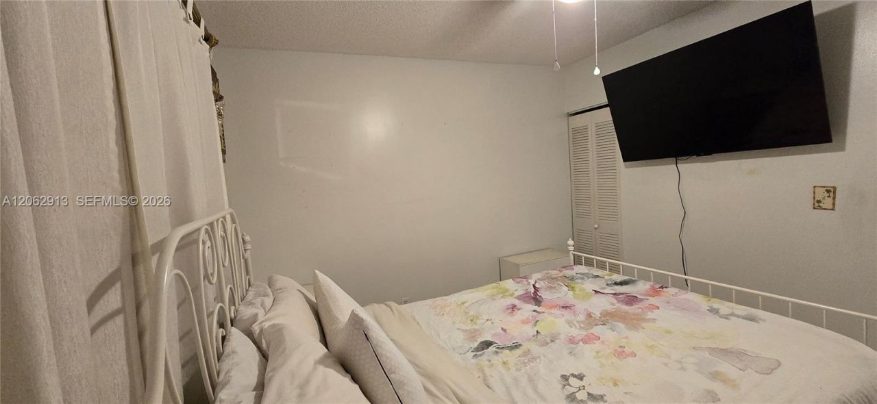 1345 W 41st St, Unit 6, Hialeah, FL 33012 Photo