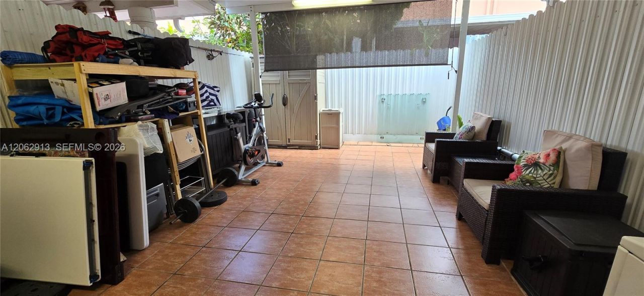1345 W 41st St, Unit 6, Hialeah, FL 33012 Photo
