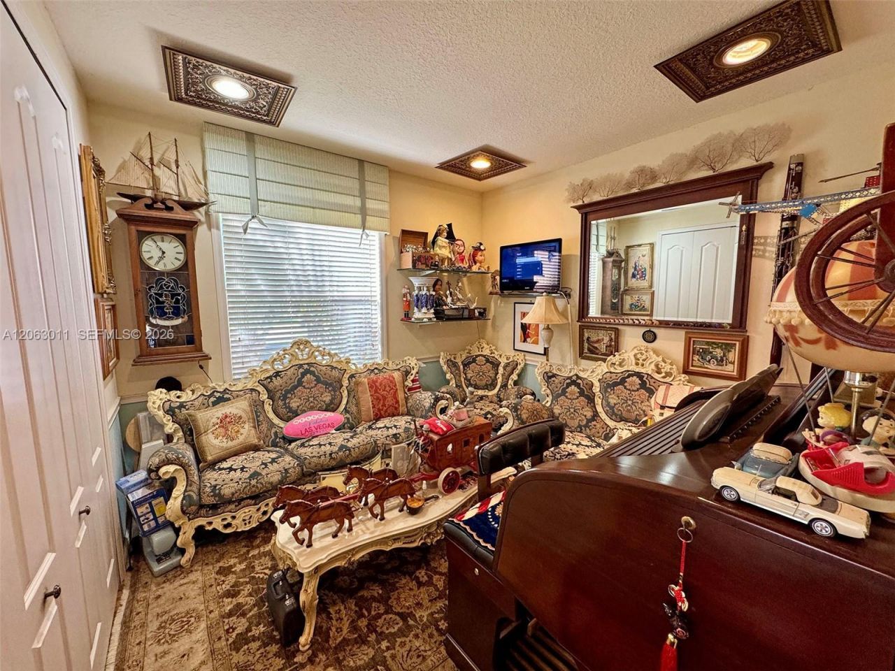 3457 NE 2nd St , Homestead, FL 33033 Photo