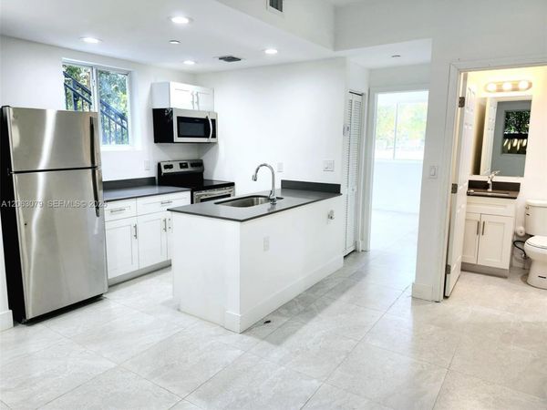 580 NW 34th St , Unit 1, Miami, FL 33127