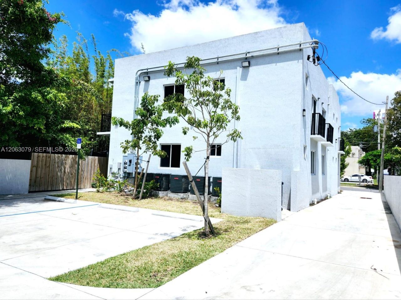 580 NW 34th St , Unit 1, Miami, FL 33127 Photo