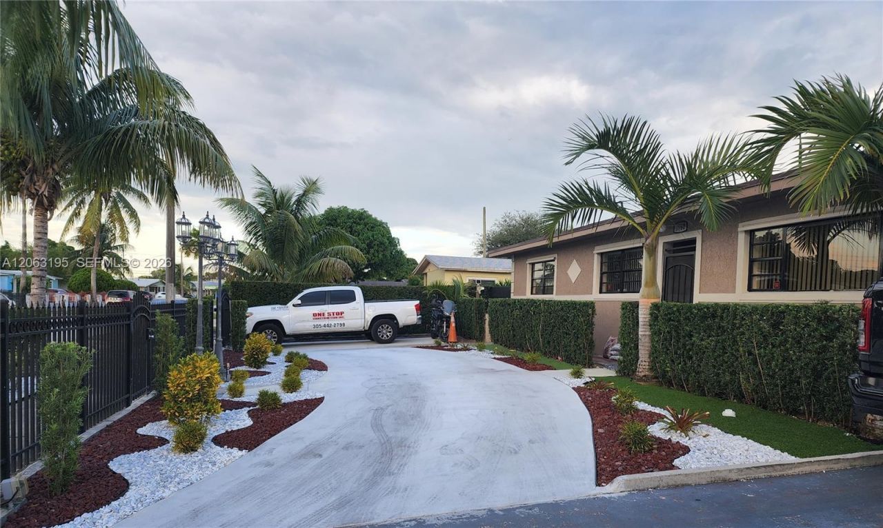 3760 NW 197th St, Unit 1, Miami Gardens, FL 33055 Photo