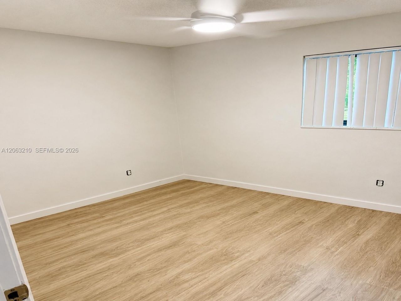 18150 NW 82nd Ave , Hialeah, FL 33015 Photo