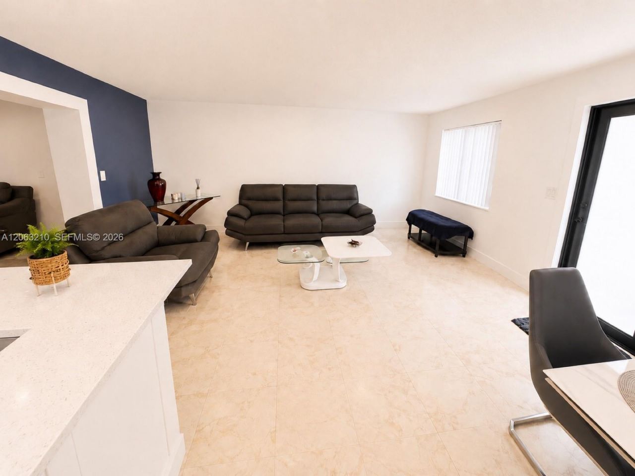 18150 NW 82nd Ave , Hialeah, FL 33015 Photo