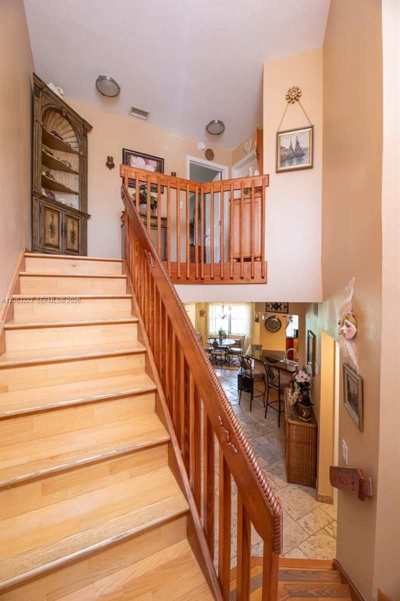 8987 W Sunrise Blvd , Plantation, FL 33322 Photo