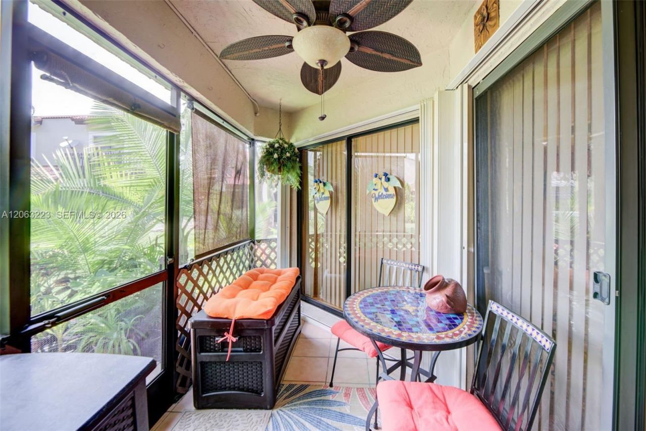 8987 W Sunrise Blvd , Plantation, FL 33322 Photo