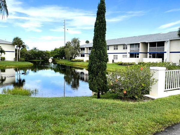 1532 SE Royal Green Cir O-201, Port St. Lucie, FL 34952