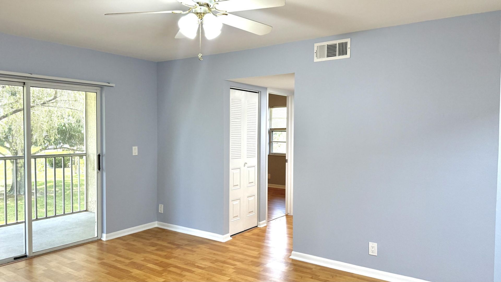 1532 SE Royal Green Cir O-201, Port Saint Lucie, FL 34952 Photo