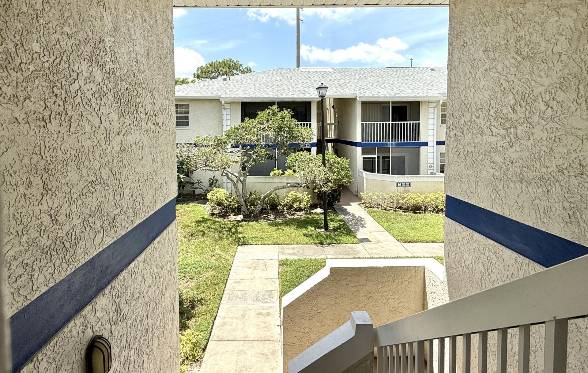 1532 SE Royal Green Cir O-201, Port Saint Lucie, FL 34952 Photo