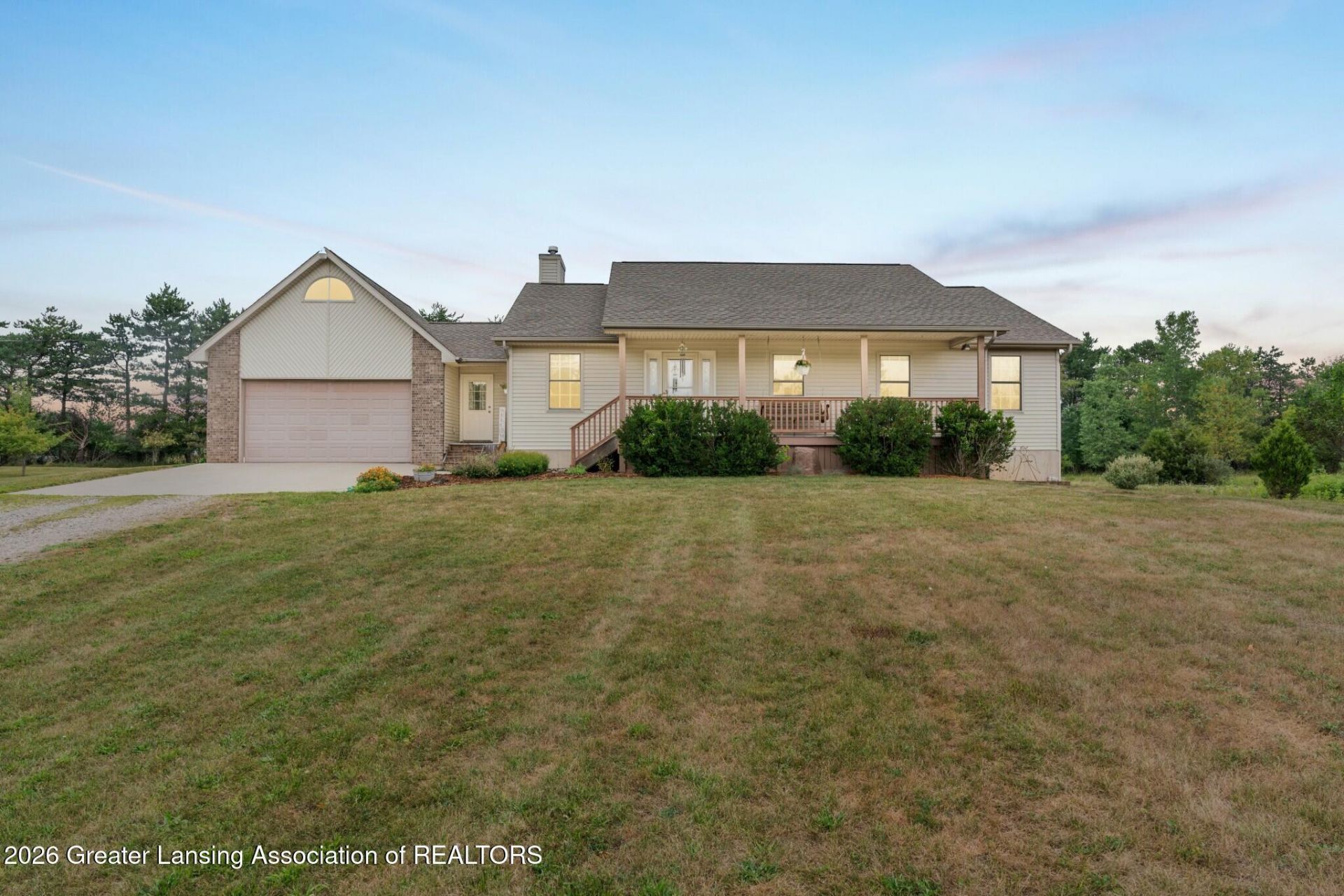 2327 Vandekarr Road, Owosso, MI 48867 Main Photo