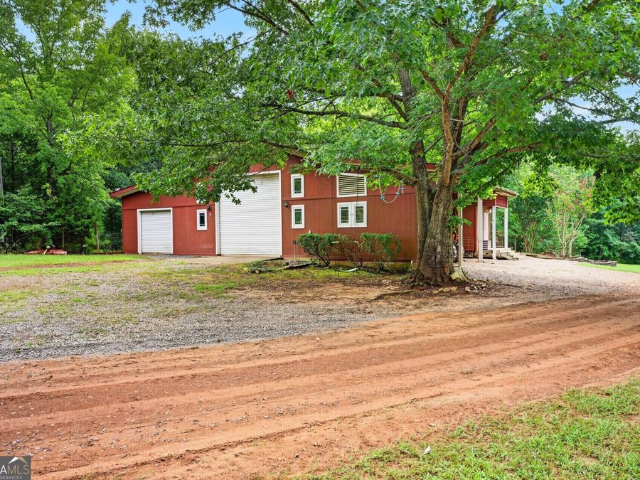 Property Image 37