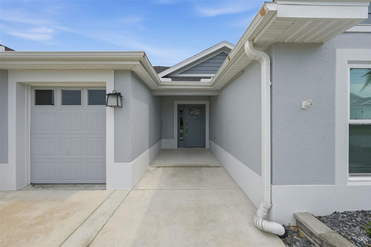 2006 Oppenheimer Court, The Villages, FL 34762 Photo