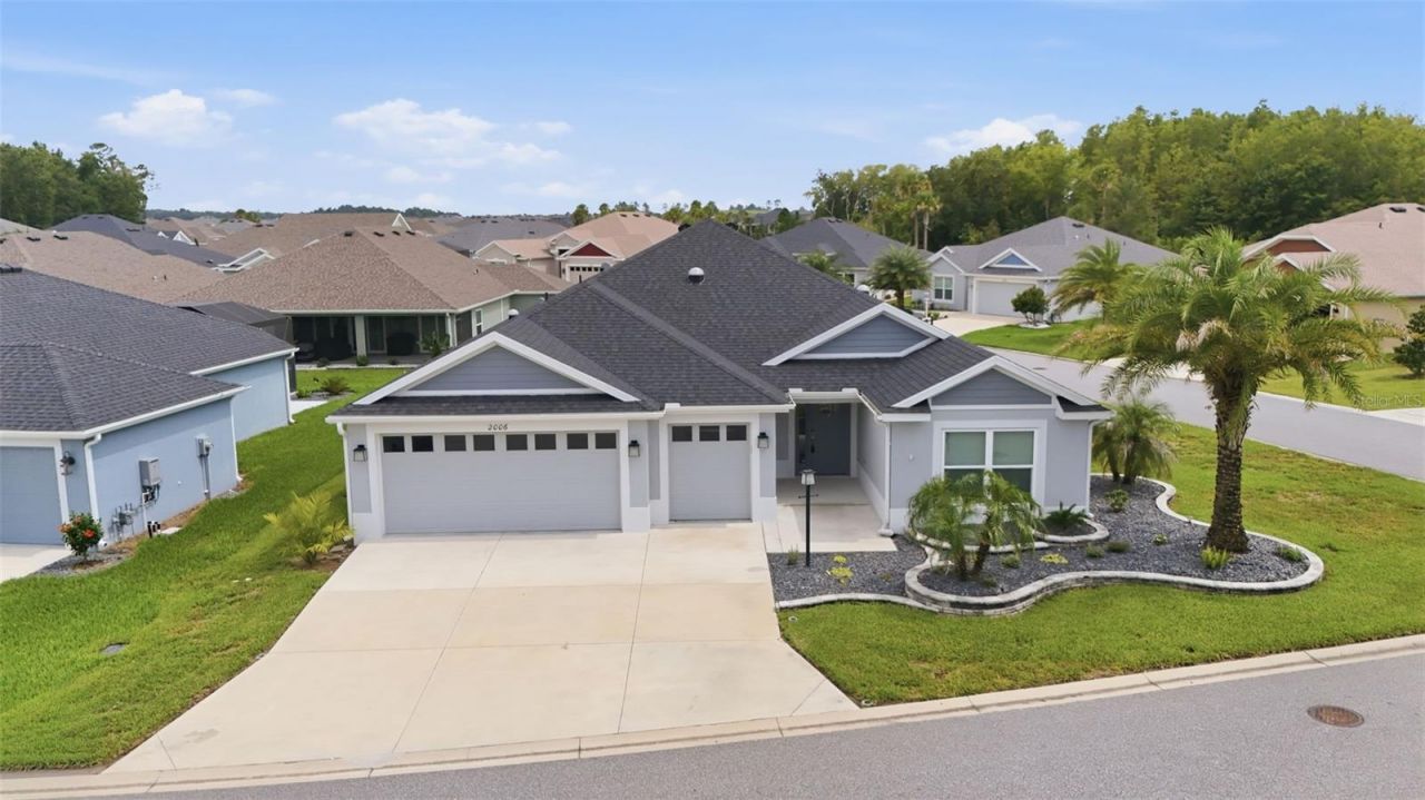 2006 Oppenheimer Court, The Villages, FL 34762 Photo