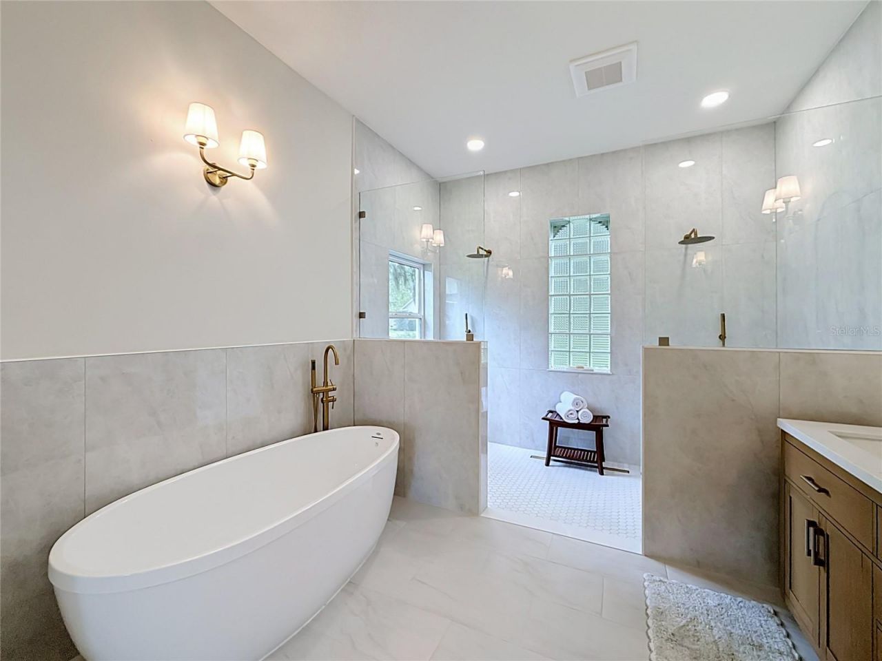 34239 Woodridge Lane, Eustis, FL 32736 Photo