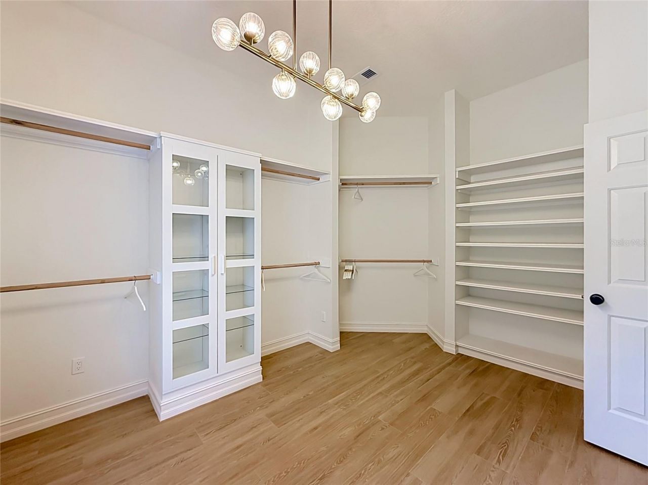 34239 Woodridge Lane, Eustis, FL 32736 Photo