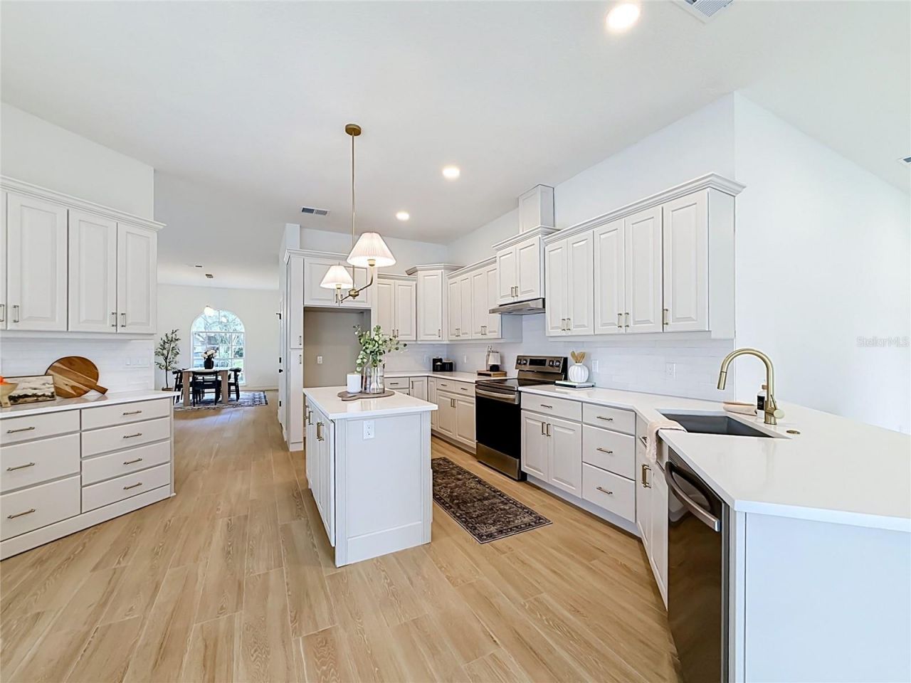 34239 Woodridge Lane, Eustis, FL 32736 Photo