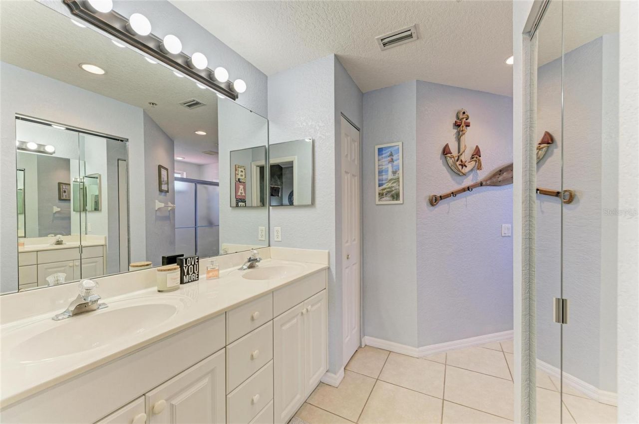 7126 Cedar Hollow Circle, Bradenton, FL 34203 Photo