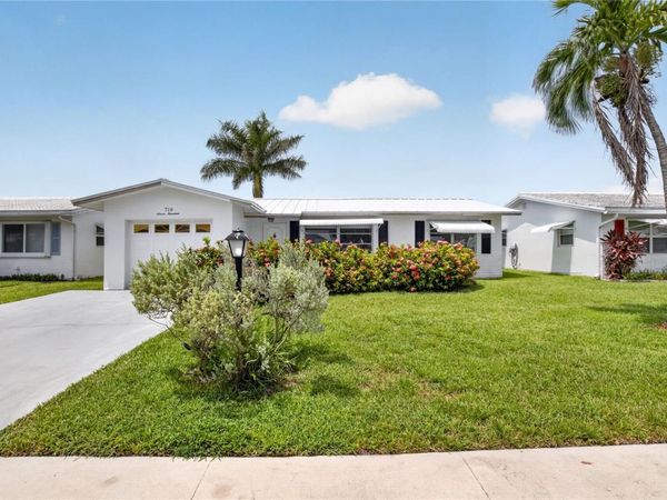 719 SW 18TH STREET , BOYNTON BEACH, FL 33426