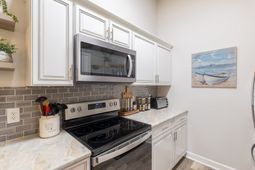 124 Westhaven Dr.  photo 4