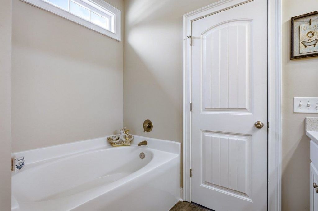 4017 Ridgewood Dr.  Photo 23
