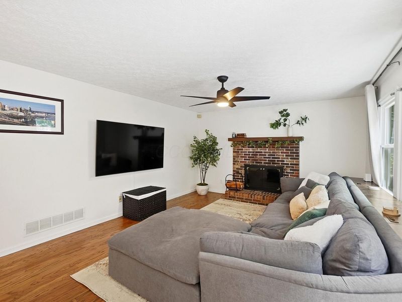 5203 Hickory Grove, Columbus, OH 43214 Photo 7