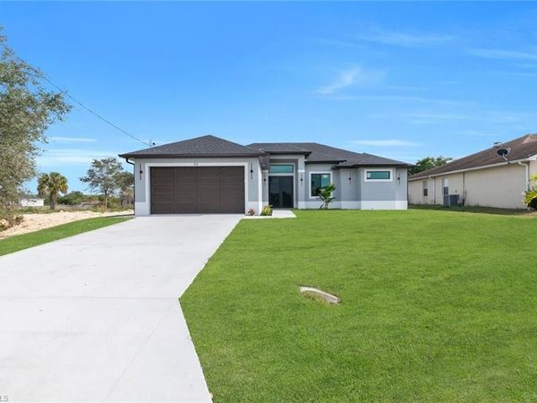 53 Susan AVE S, LEHIGH ACRES, FL 33976