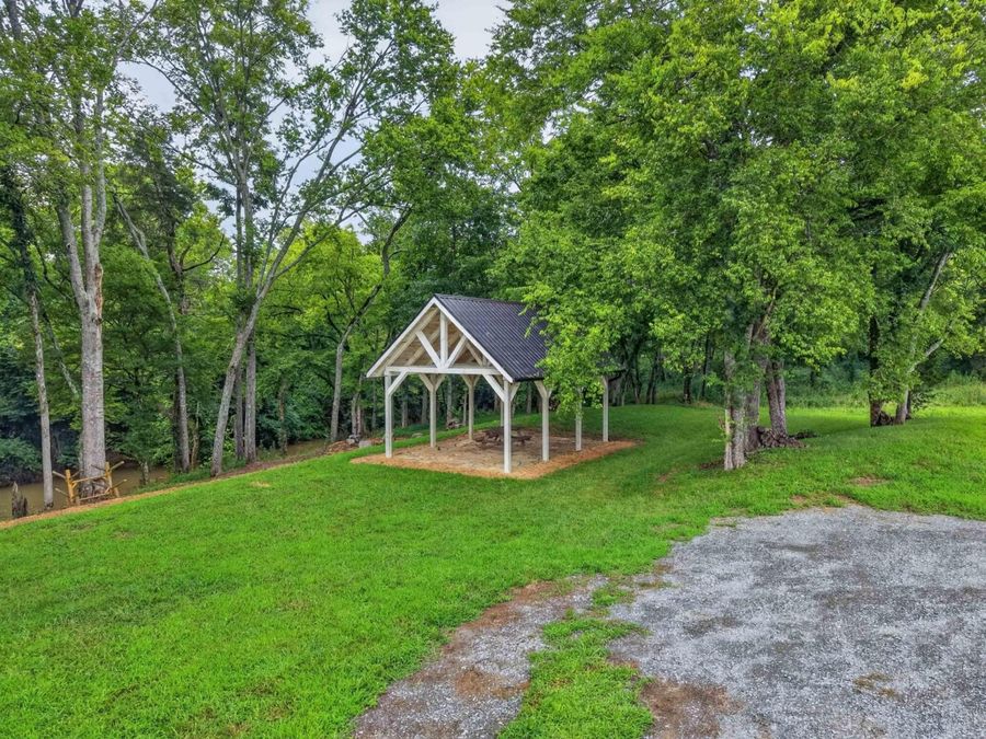 Property Image 37