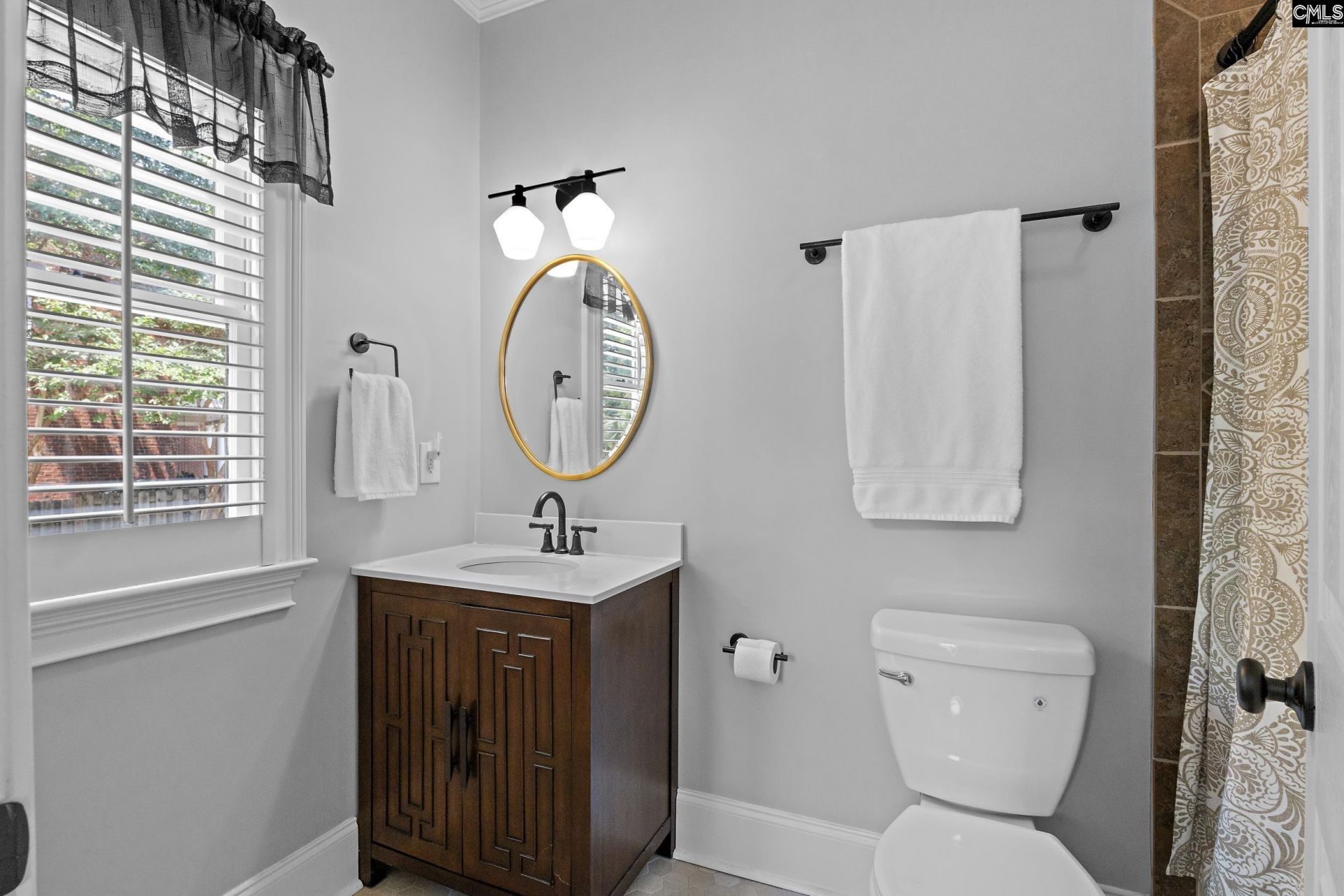 225 Sheringham Road  Photo 21
