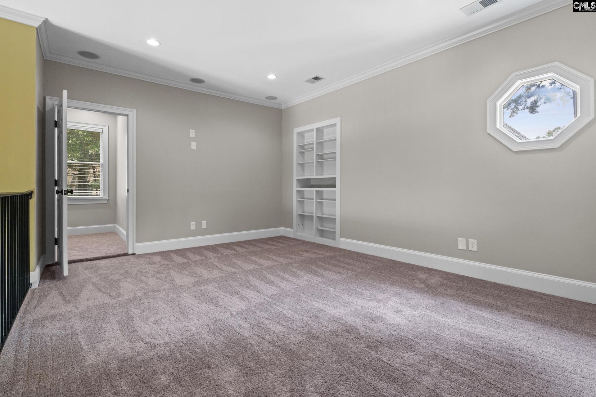 225 Sheringham Road  Photo 31