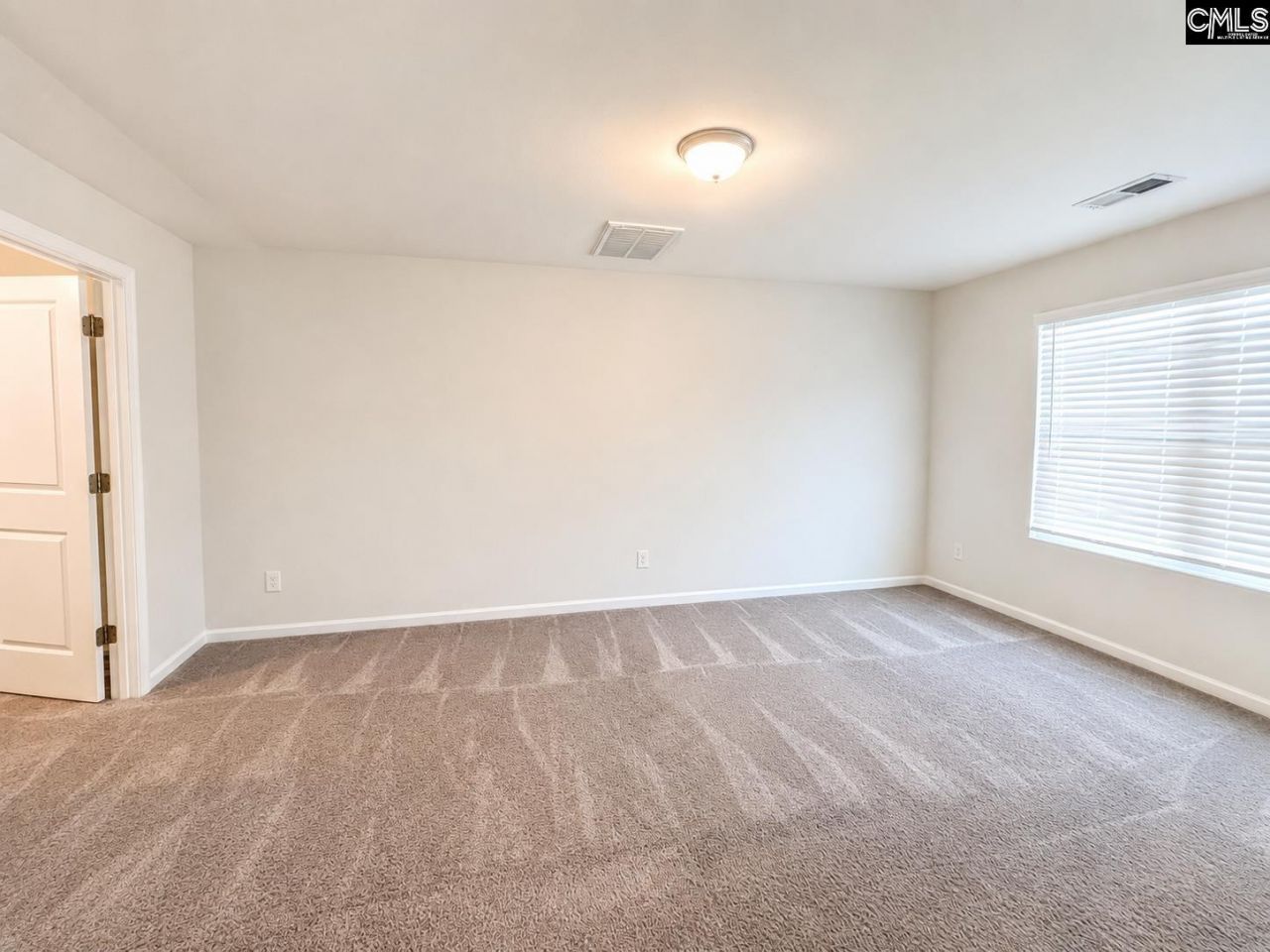 1040 Matchingham Drive  Photo 14